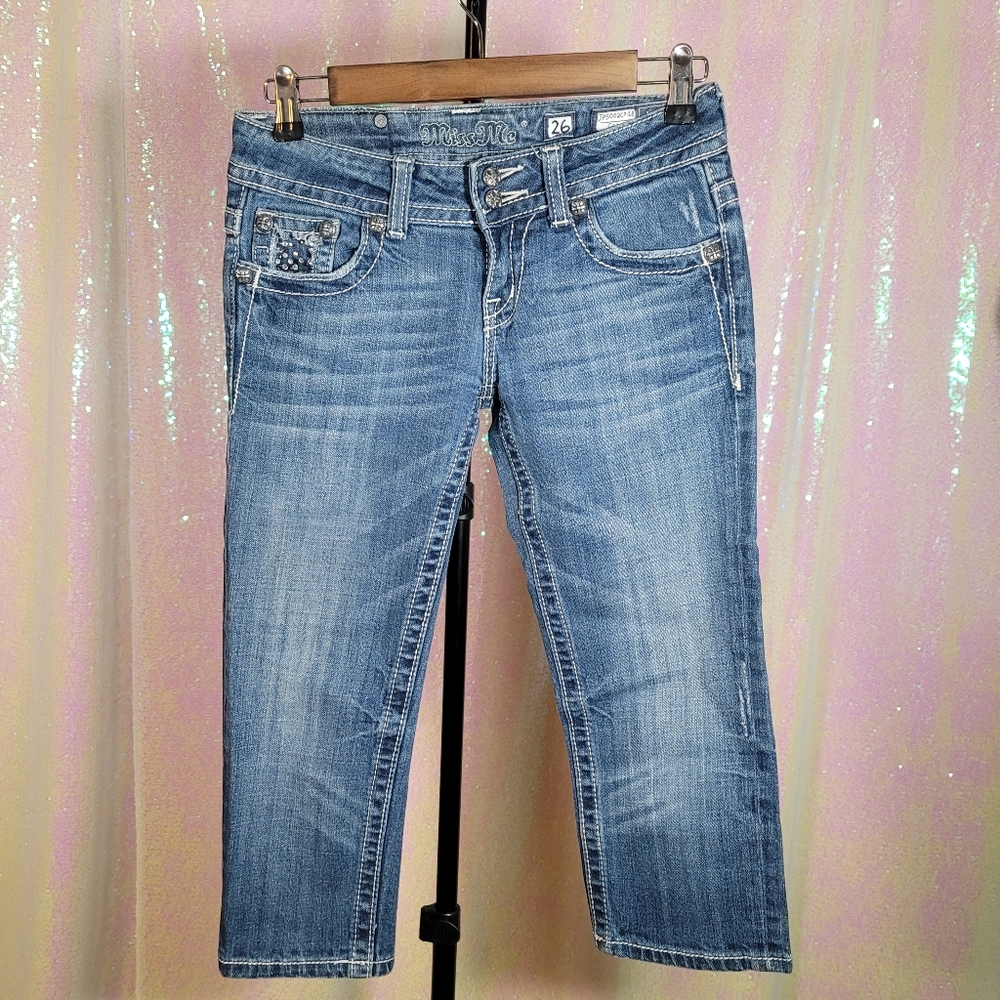 Miss Me Rhinestone Detail Denim Capri Pants